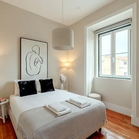Apartament Sunny House - Bright 2 Bedroom W/ Office Lizbona